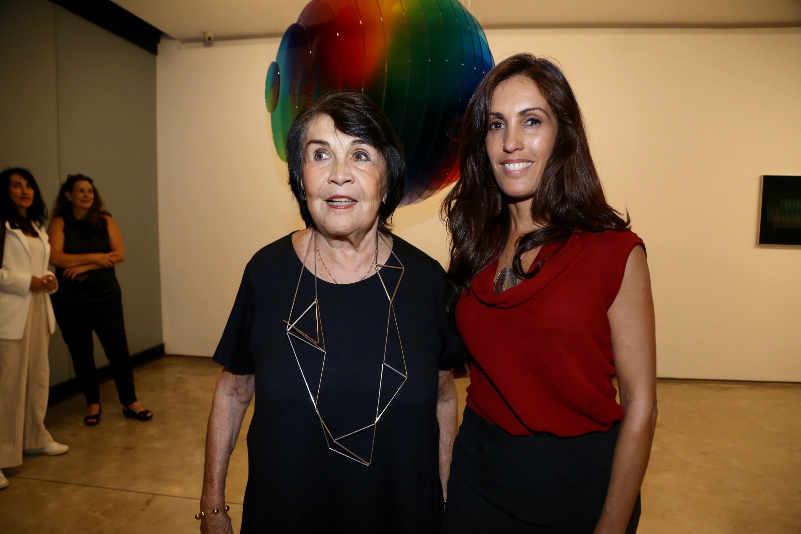 Raquel Arnaud e Myra Arnaud Babenco. Exposição 